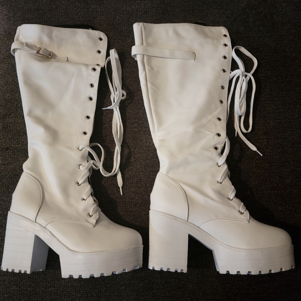 Knee High Boot, White, 7.5